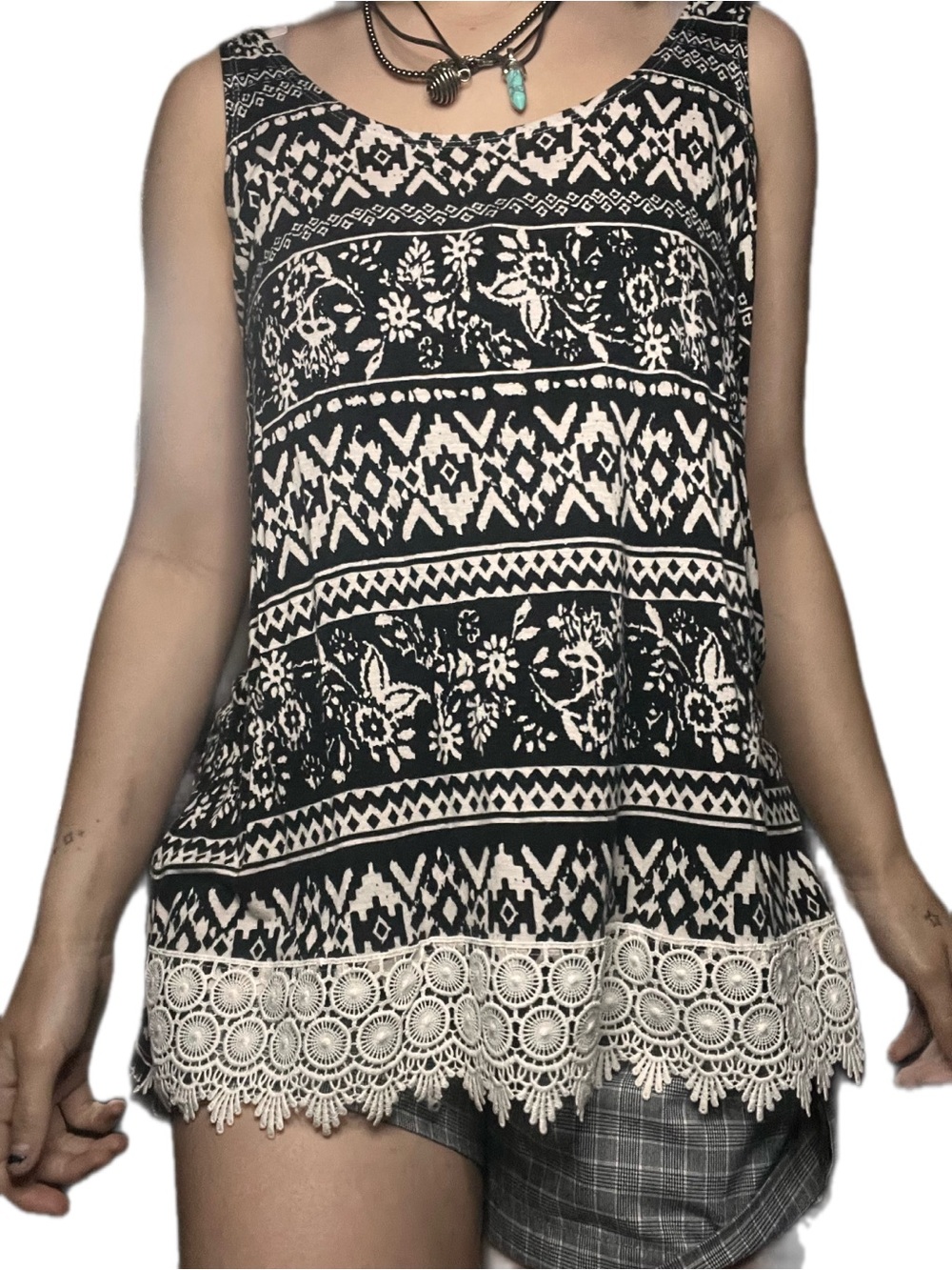 Boho Black & Cream Lace-Hem Sleeveless Tank Top